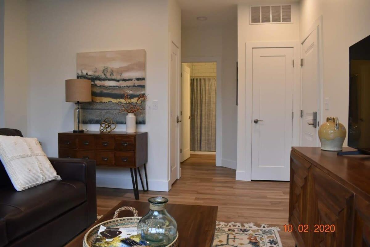 Downtown Traverse City Capri Condo 316 Exteriör bild